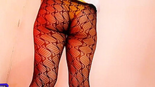Saturn Squirt Her Stepbrother-in-law Records Her As She Has A Stunning Behind In Fishnet Stockings
