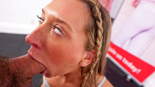 FIT18 - Addison Vodka - 57kg - Petite Blonde American Home-made In Yoga Pants - 60FPS