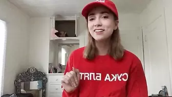 GAMERS RISE UP! THOT DOES HER PART