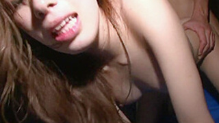 Stud Bangs Deep His Chinese Babe with Shaved Cunt Outside in the Night Time - Purejapanese