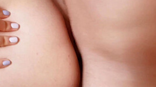 Wild Elf Amalia Davis Mounts A Huge Dicked Santa