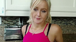 Natalia Queen In Natalia Moans As Mike Tongues Her Booty, Mounts Her Deep, And Shoots A Fat Load Inside Her