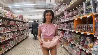 Upskirt no Panties at the Mall, Public Sex, Facial and Cumwalk!!!