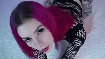 Pink Haired Skank Enjoys to Fuck Doggy Style. Spunk on her Booty.