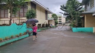 Nahulog ng Teacher Dildo nya sa room , Nakita Ng Studyante nya at nagpatira sa puwet